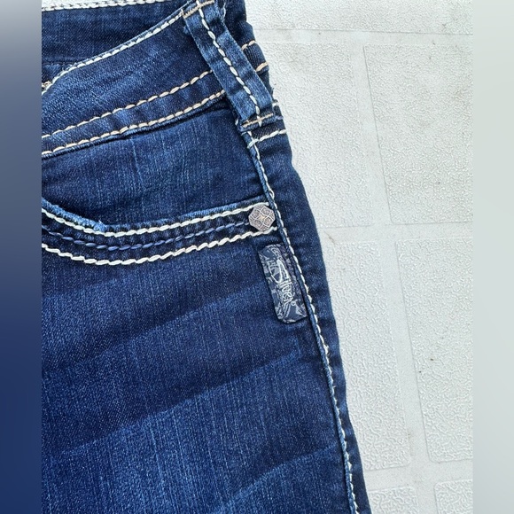 Silver Jean Crops - Size 29 - Picture 2 of 6